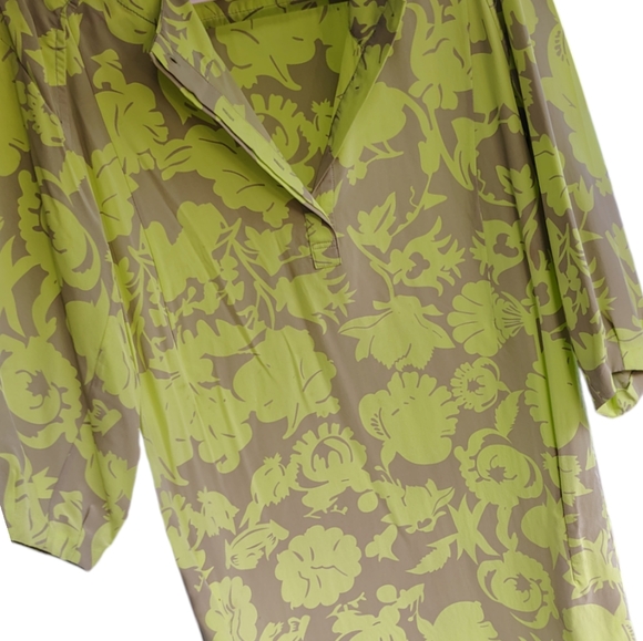 • Diane Von Furstenberg • Silk Shift Dress • - Picture 3 of 4